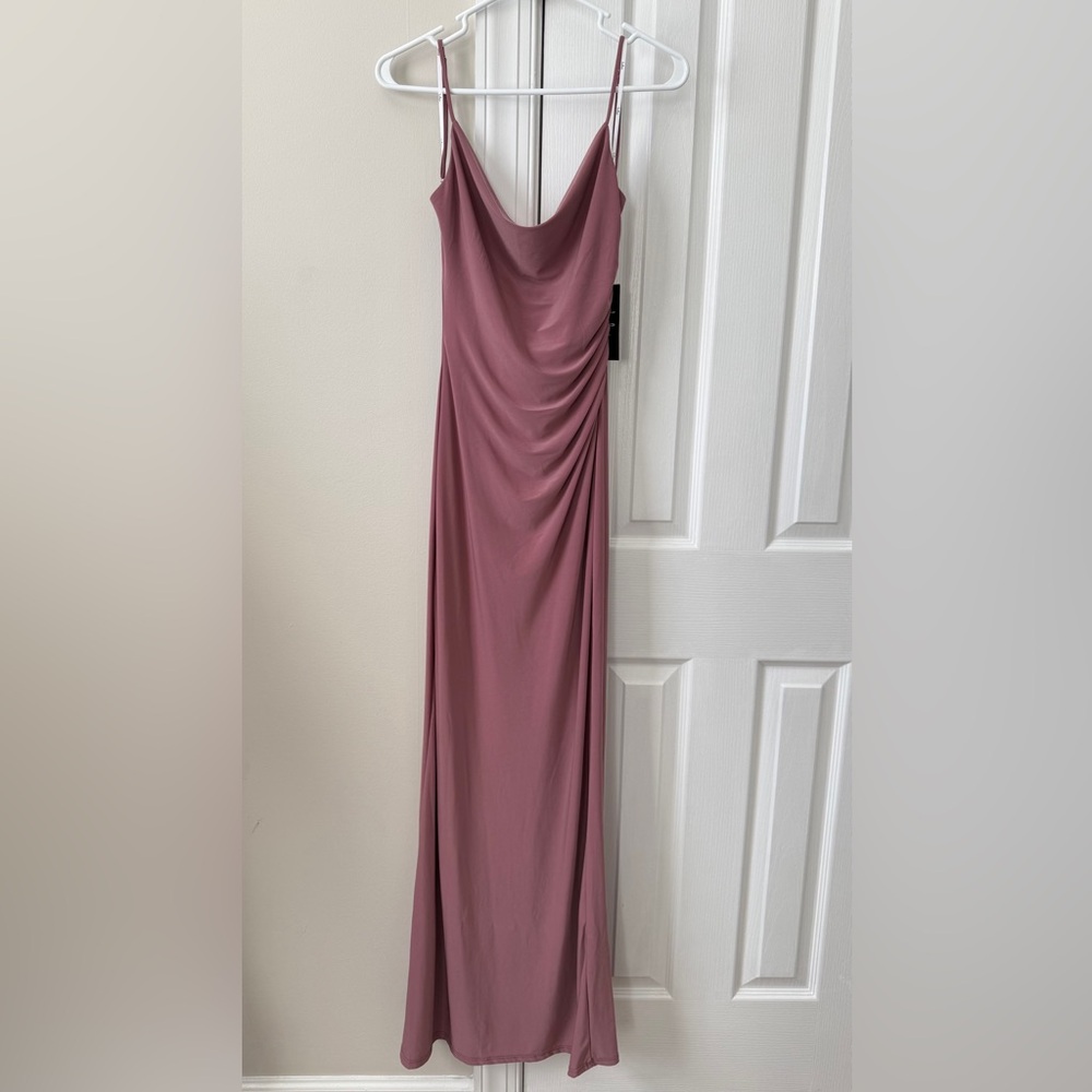 Lulu's Mauve/ Dusty Pink & Lace Detail Dress